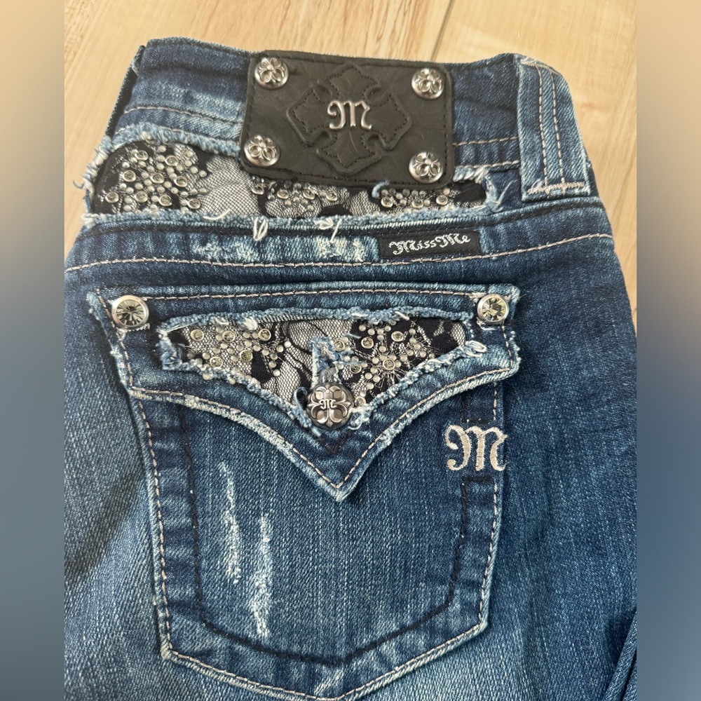 Miss me size 27 length 42